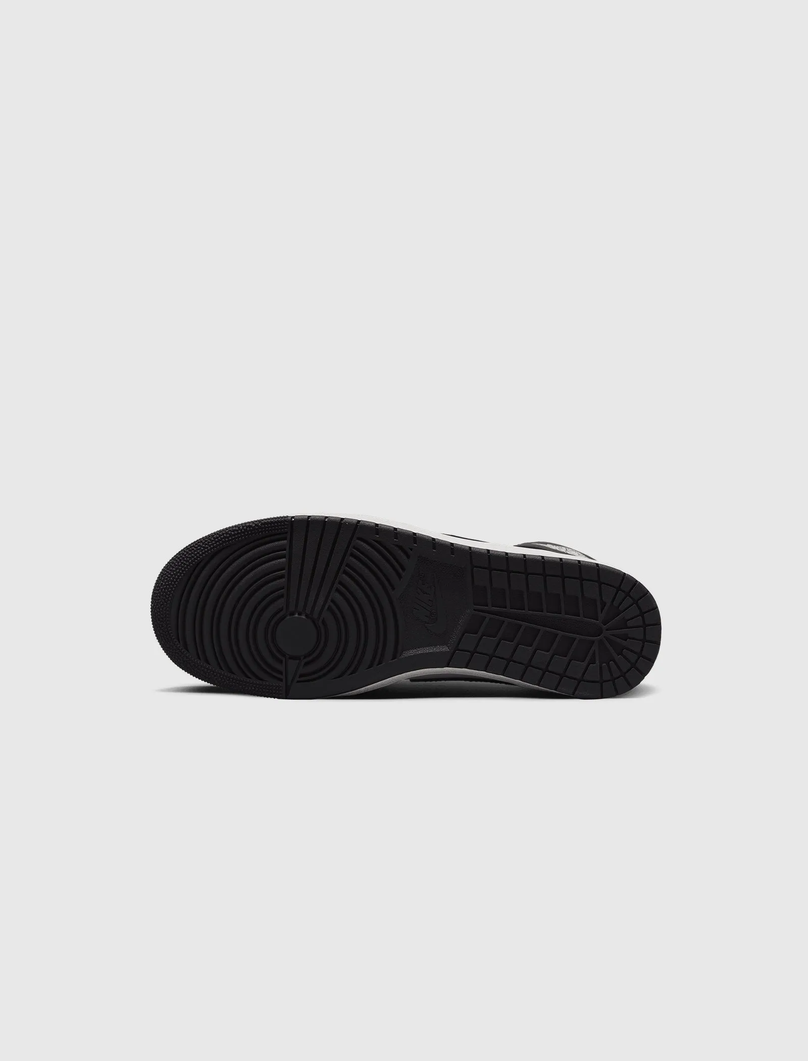 AIR JORDAN 1 HIGH '85 "BLACK/WHITE"