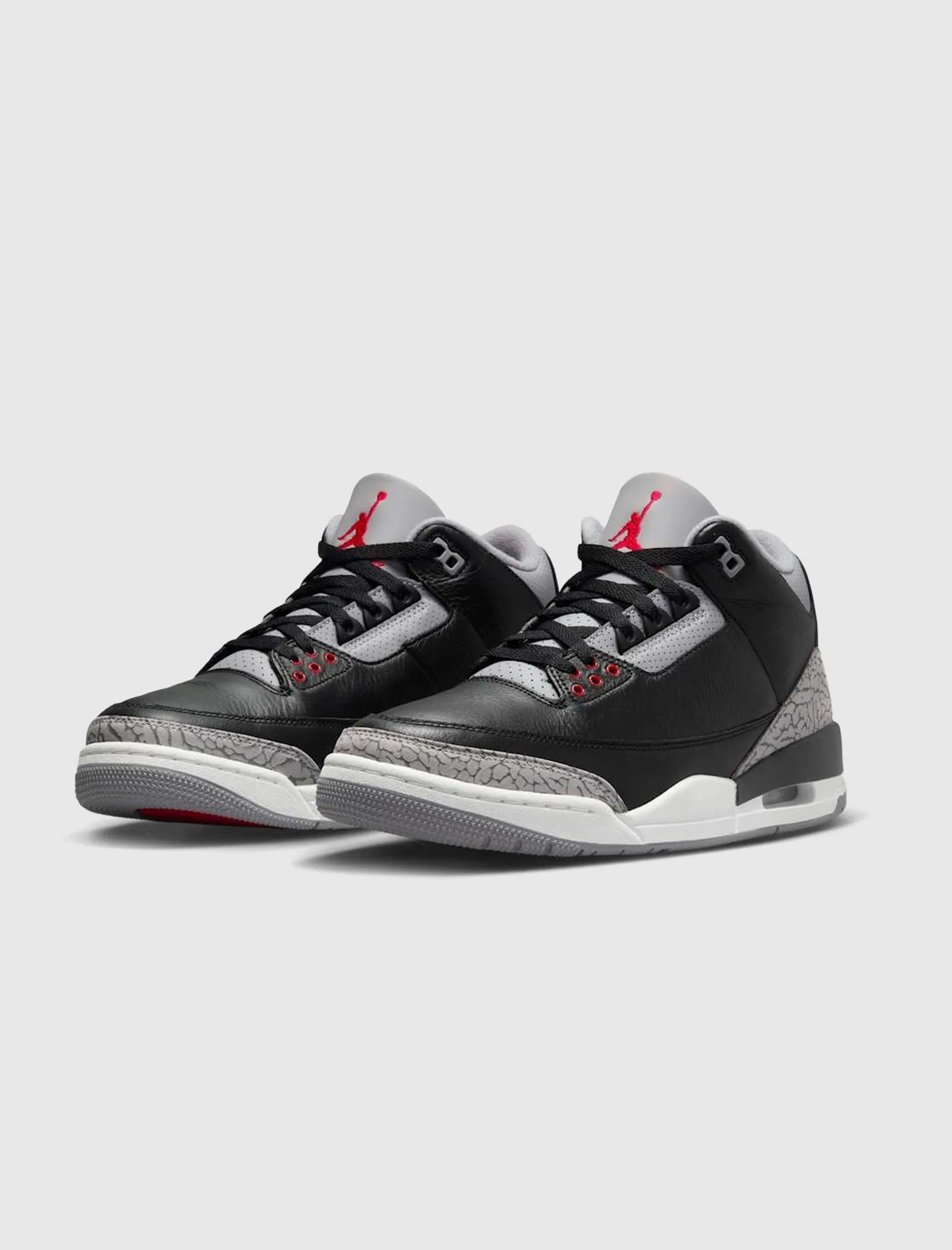 AIR JORDAN 3 RETRO "BLACK CEMENT"