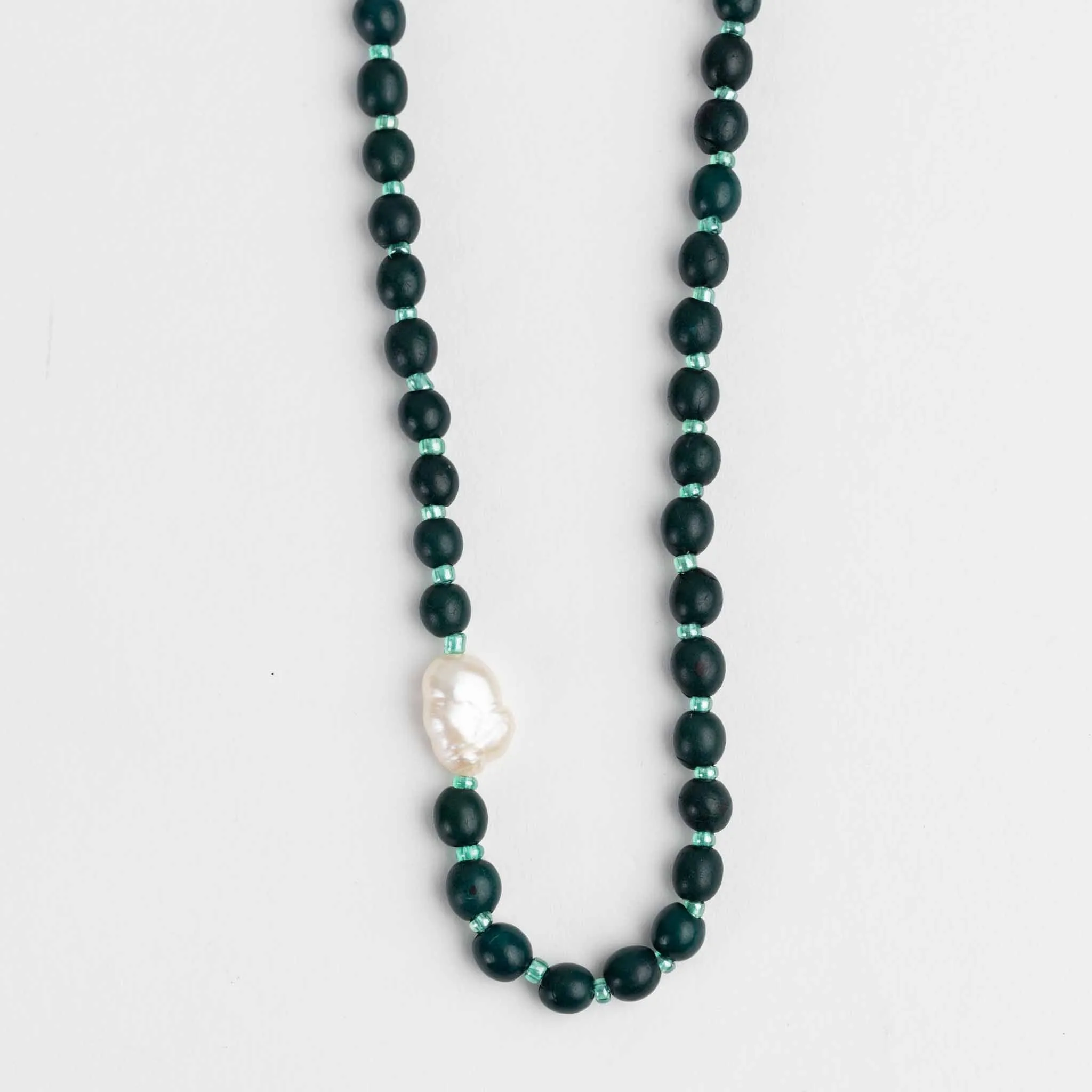 Alba Pearl Seed Necklace