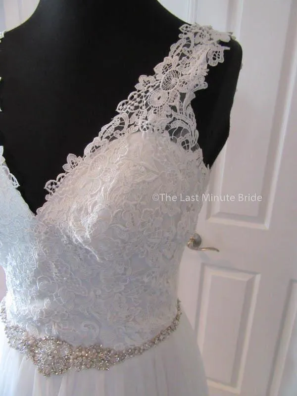 Allure Bridals 9205 Size 6