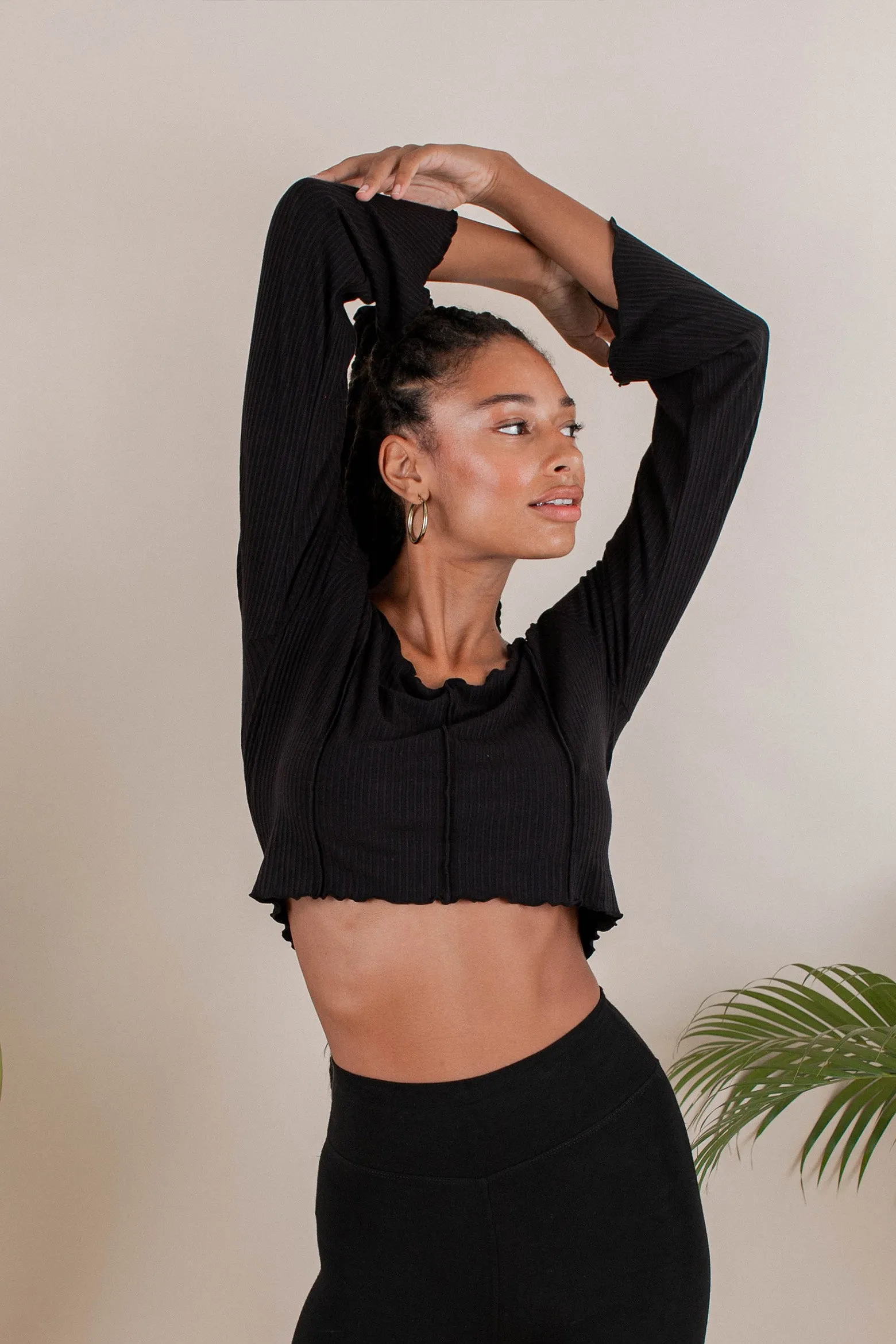 Asana Longsleeve Black