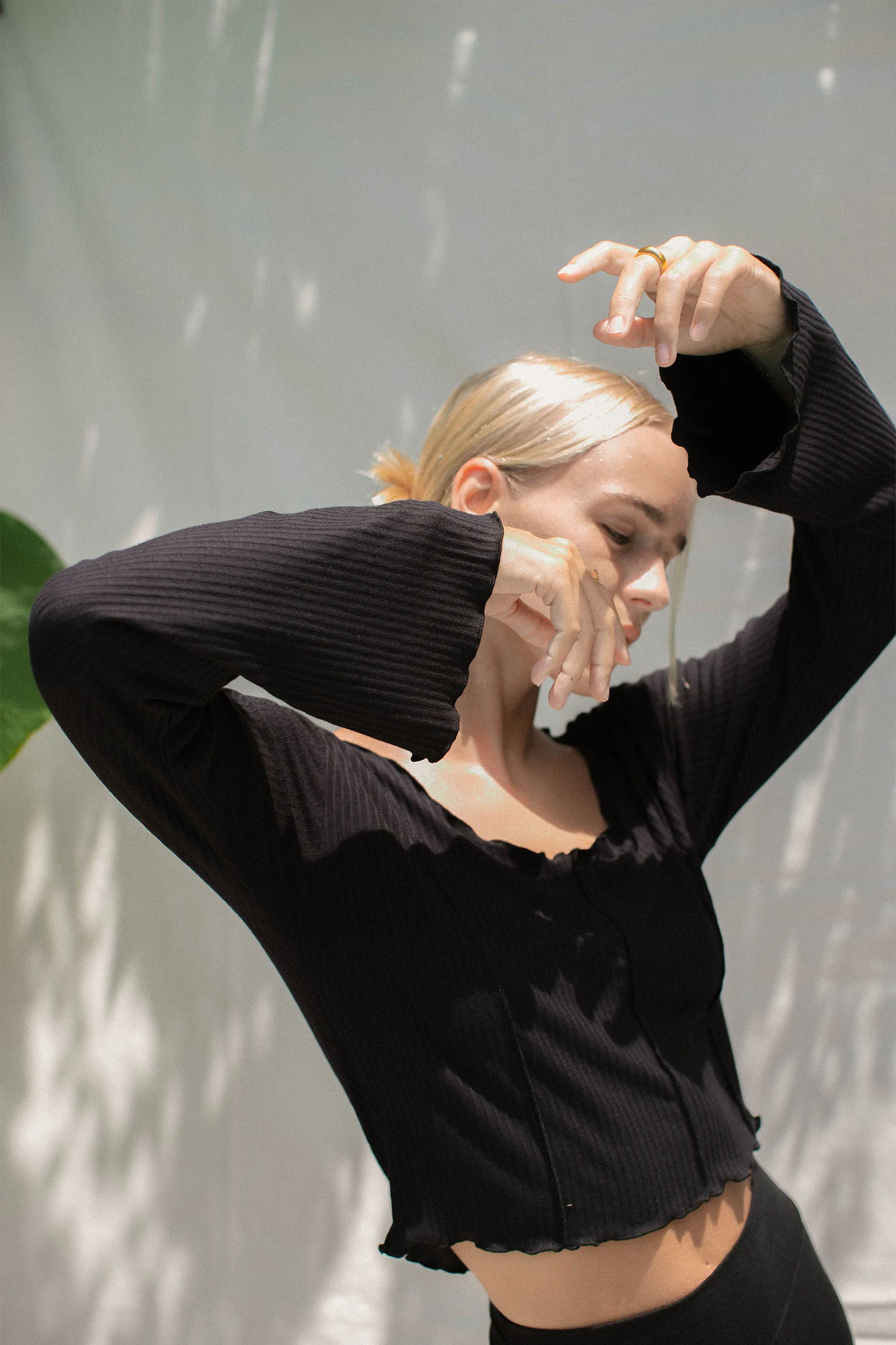 Asana Longsleeve Black