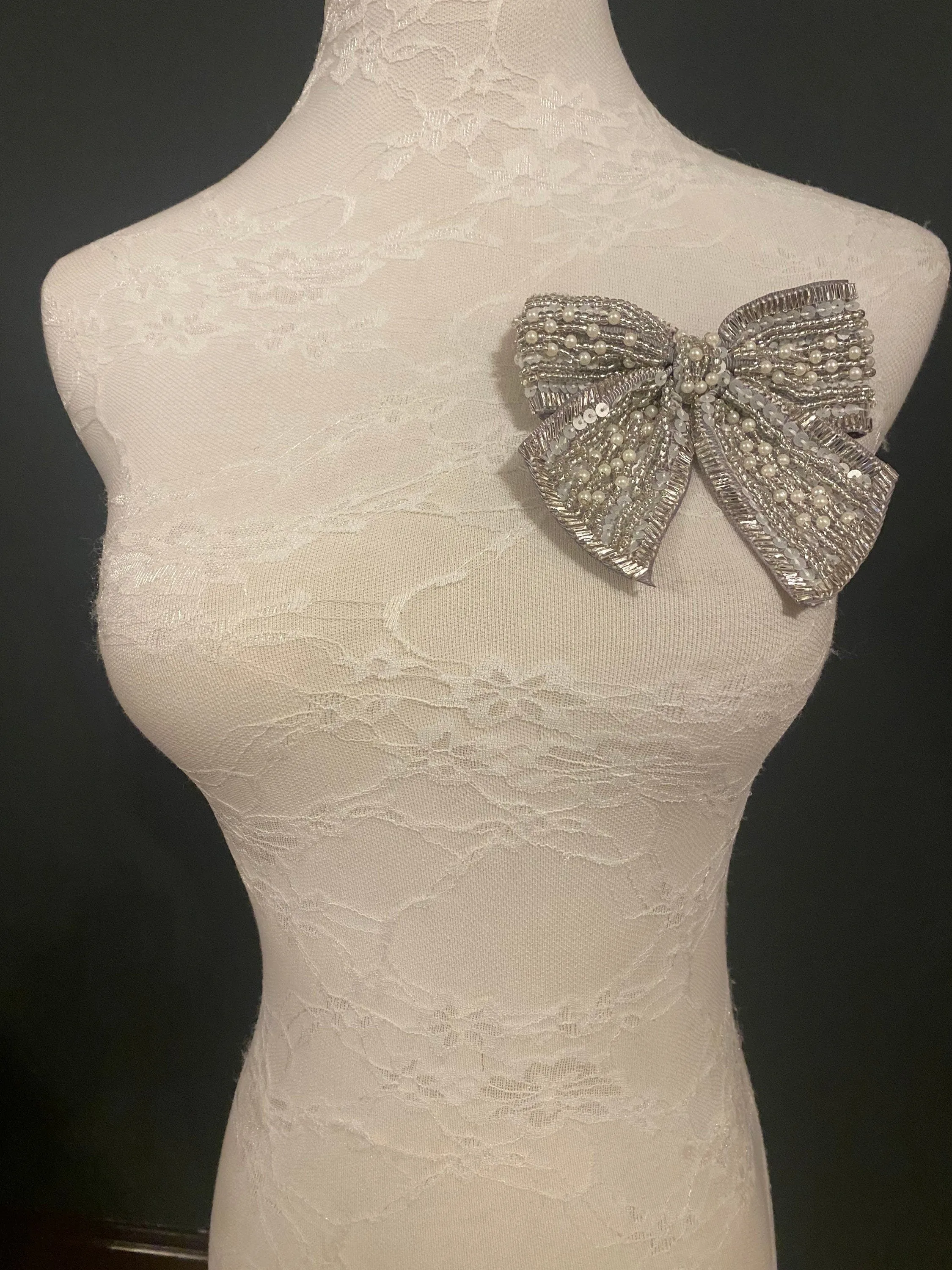 Bow Corsage, Pin On Ribbon Bow, Beaded Bow pin on Corsage, Silver Grey, Pearls Brooch, 11cm x 11cm, 4.5” x 4.5”