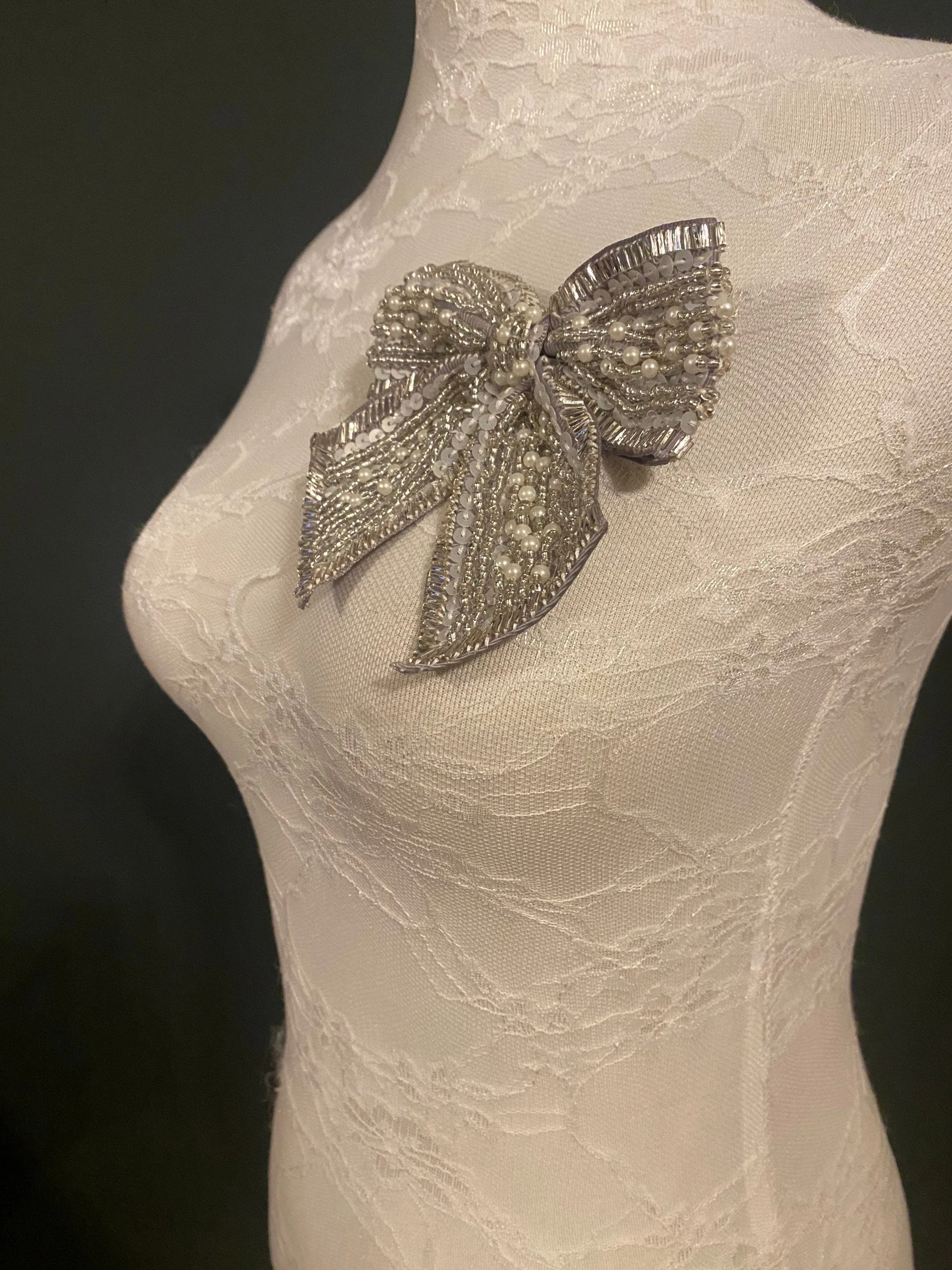 Bow Corsage, Pin On Ribbon Bow, Beaded Bow pin on Corsage, Silver Grey, Pearls Brooch, 11cm x 11cm, 4.5” x 4.5”