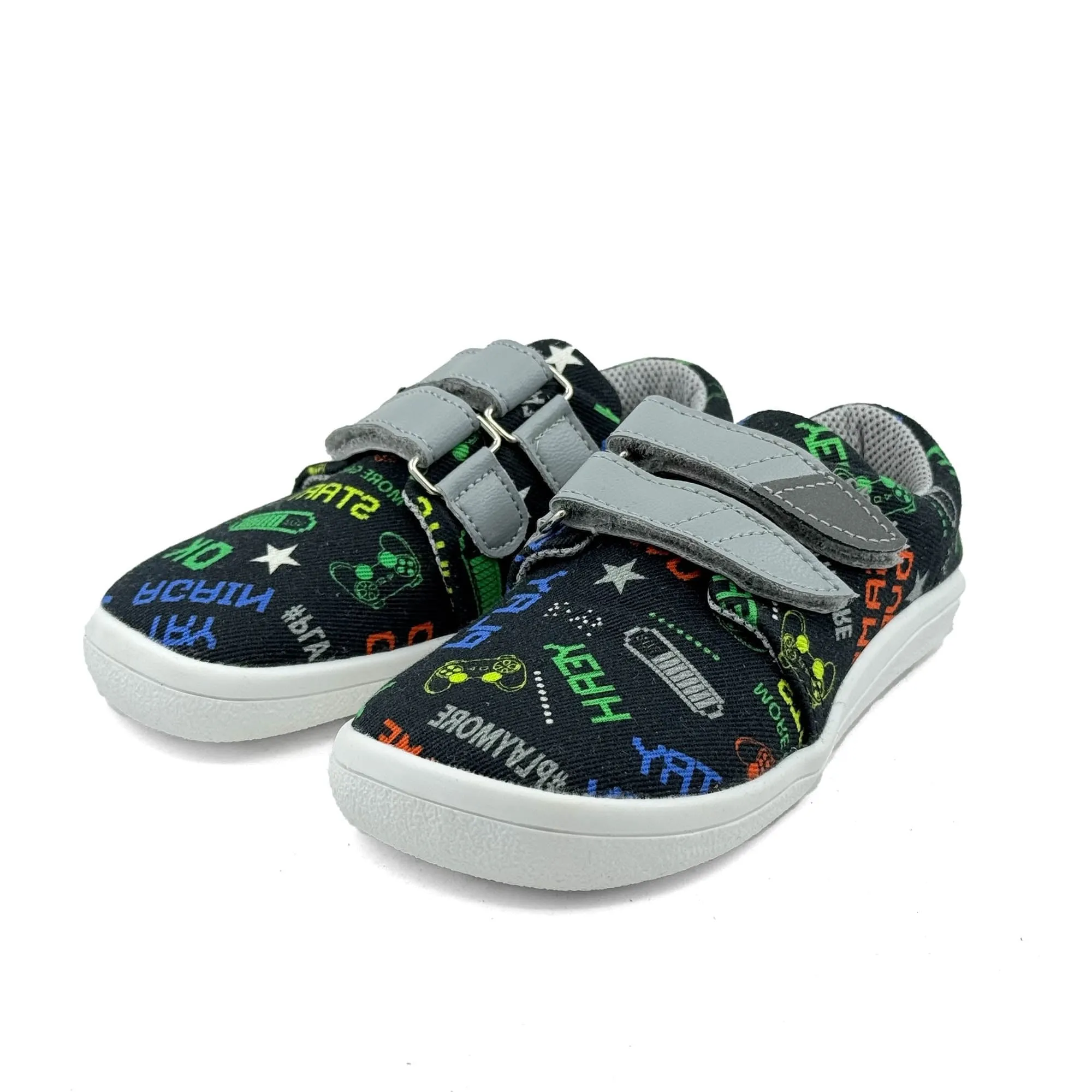 Canvas Sneakers by Beda