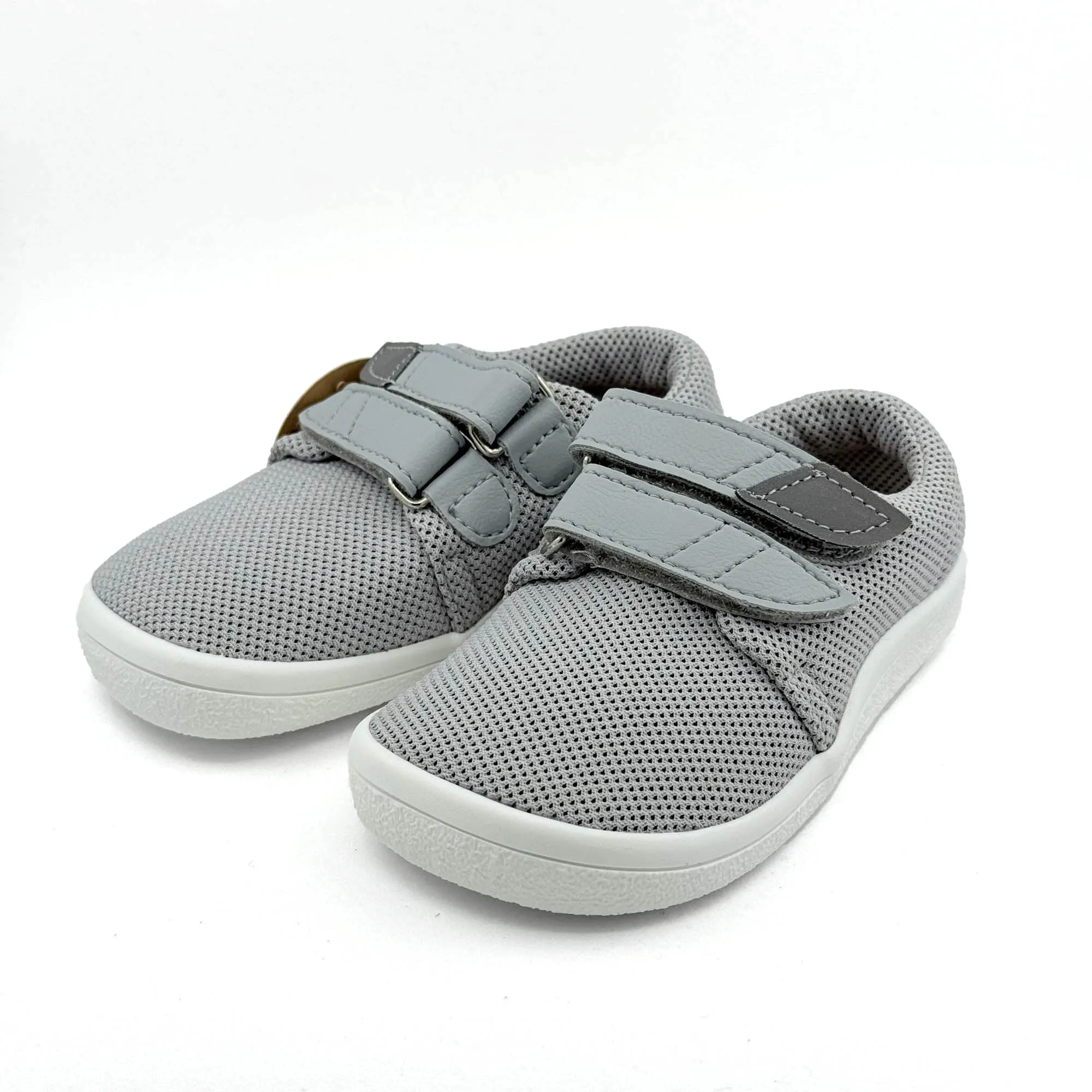 Canvas Sneakers by Beda