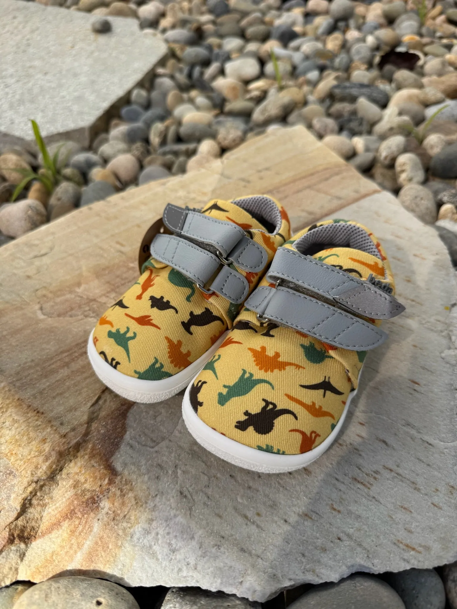 Canvas Sneakers by Beda