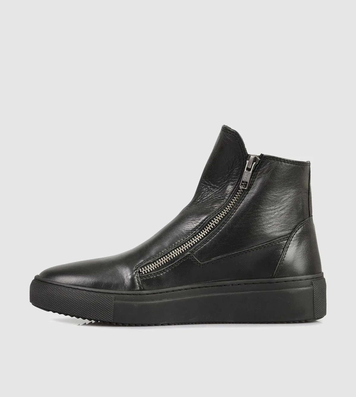 Carlotta High Top sneakers by Sempre Di