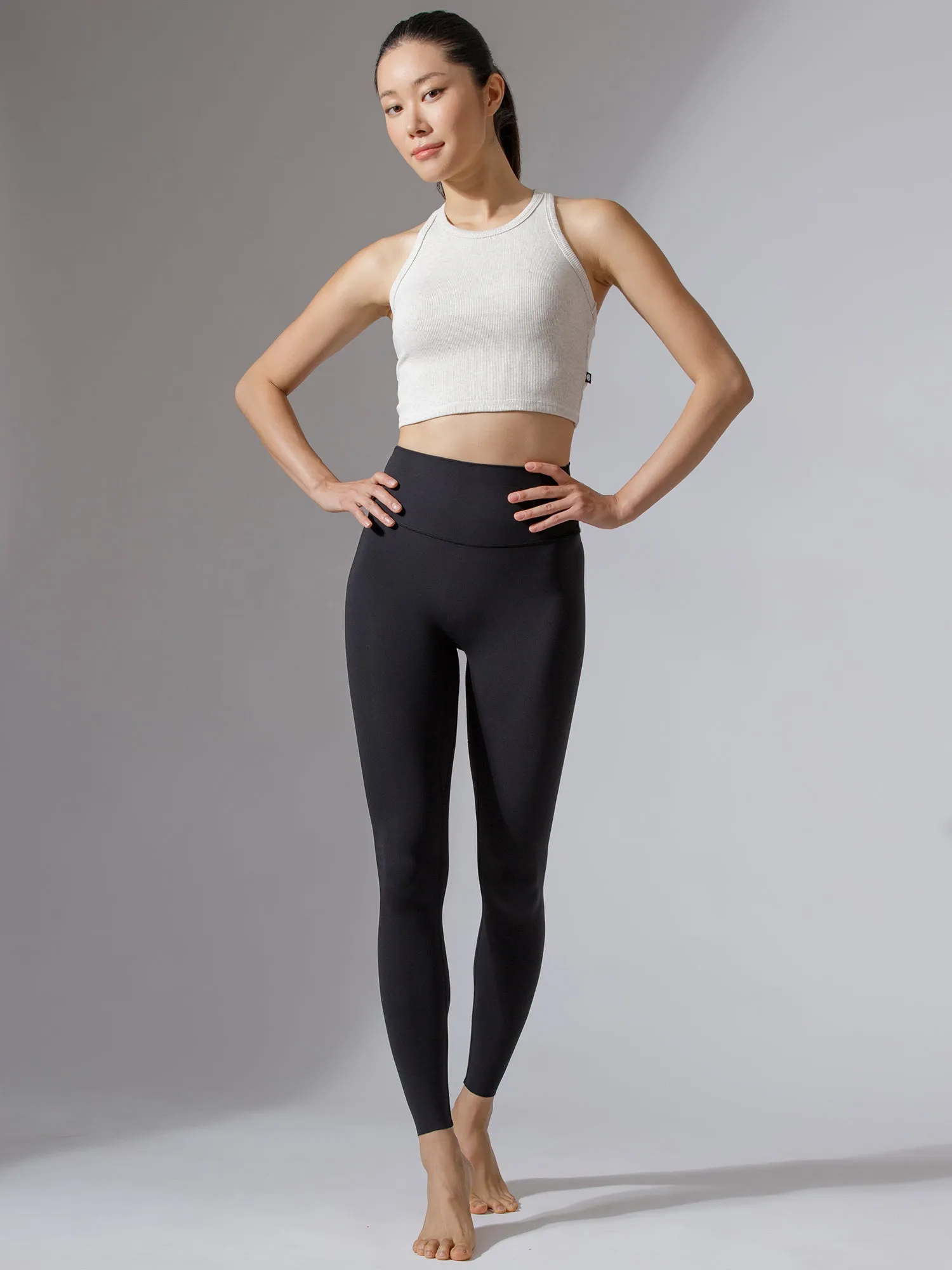 EVERYDAY RIBBED CROPPED SINGLET, GREY