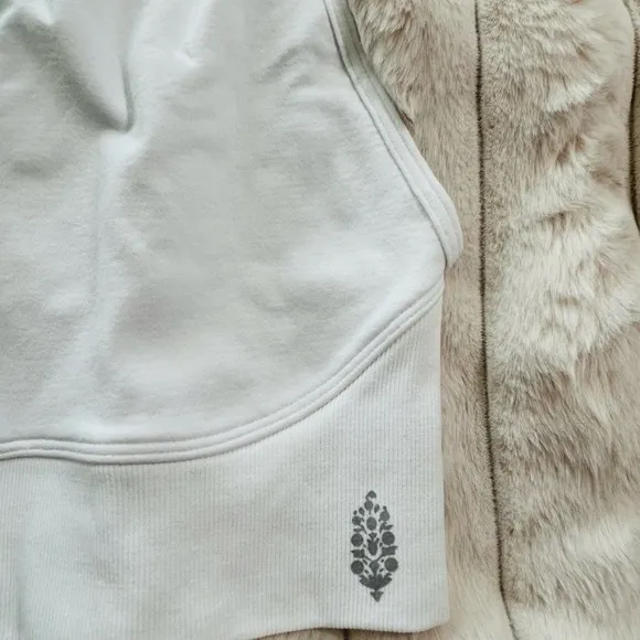 FP MOVEMENT BY FREE PEOPLE On The Radar High Neck Bra White XS/S NWOT FP-148