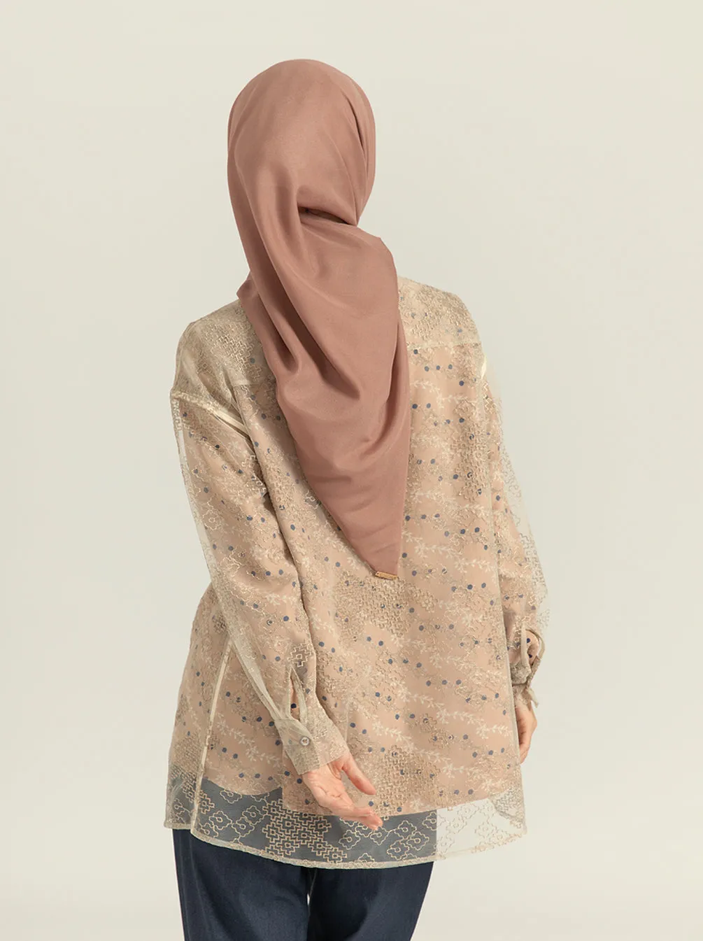 FRIYA LACE TOP POTTERY