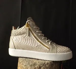HIGH TOP SNAKESKIN "RATTLE IT"