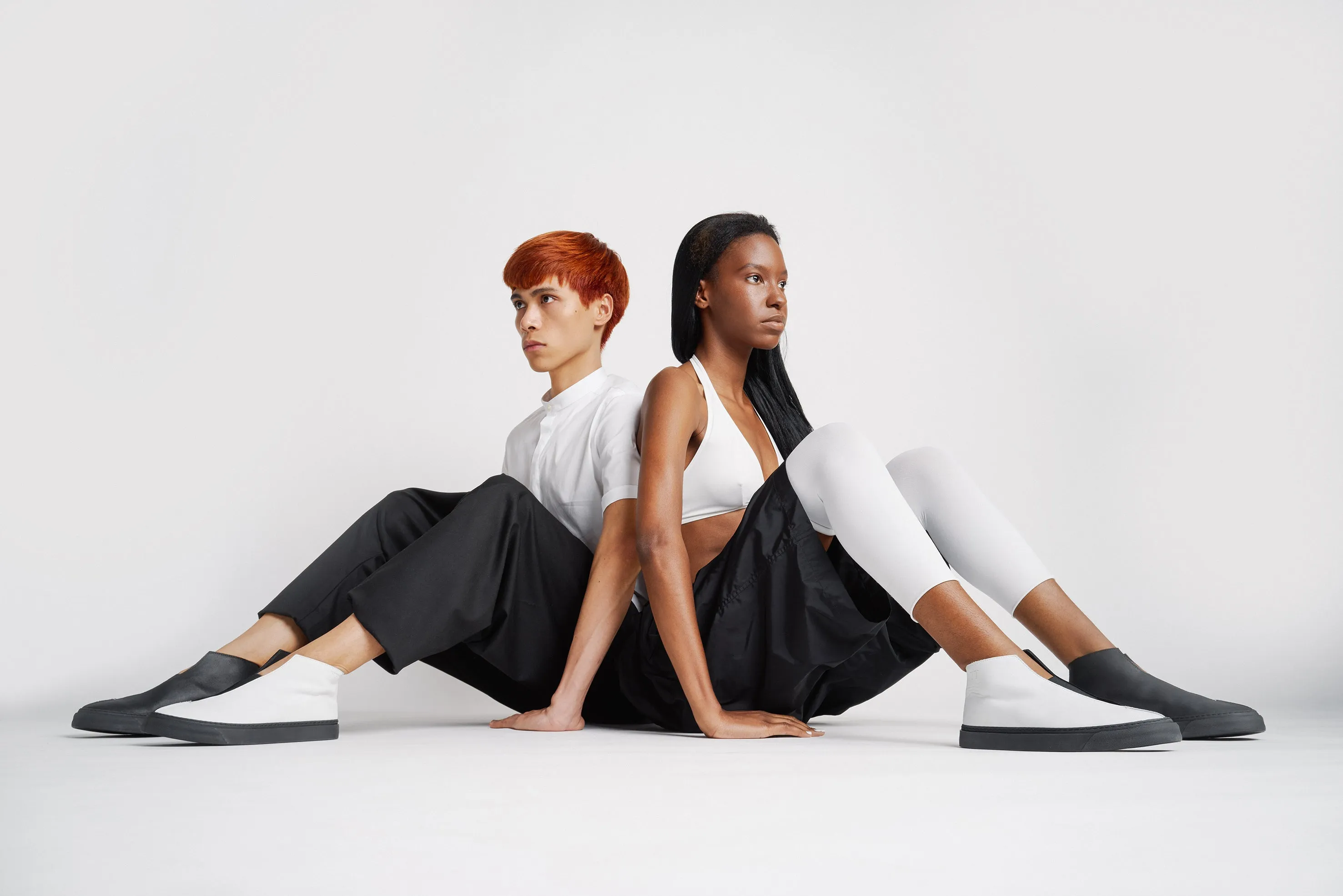 K3 / BLACK/CHALK / UNISEX LEATHER SNEAKER