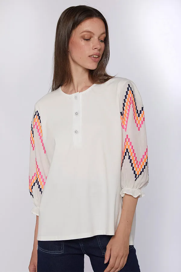 KAREN ZIG-ZAG FLUOR EMBROIDERED T-SHIRT