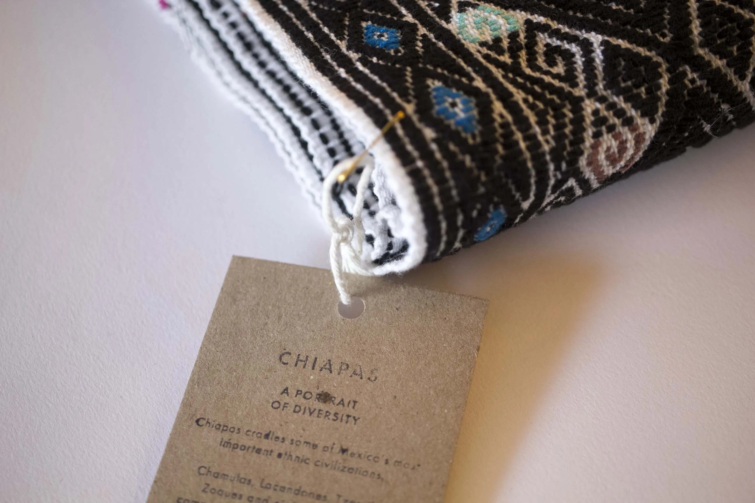 Larrainzar Table Runner