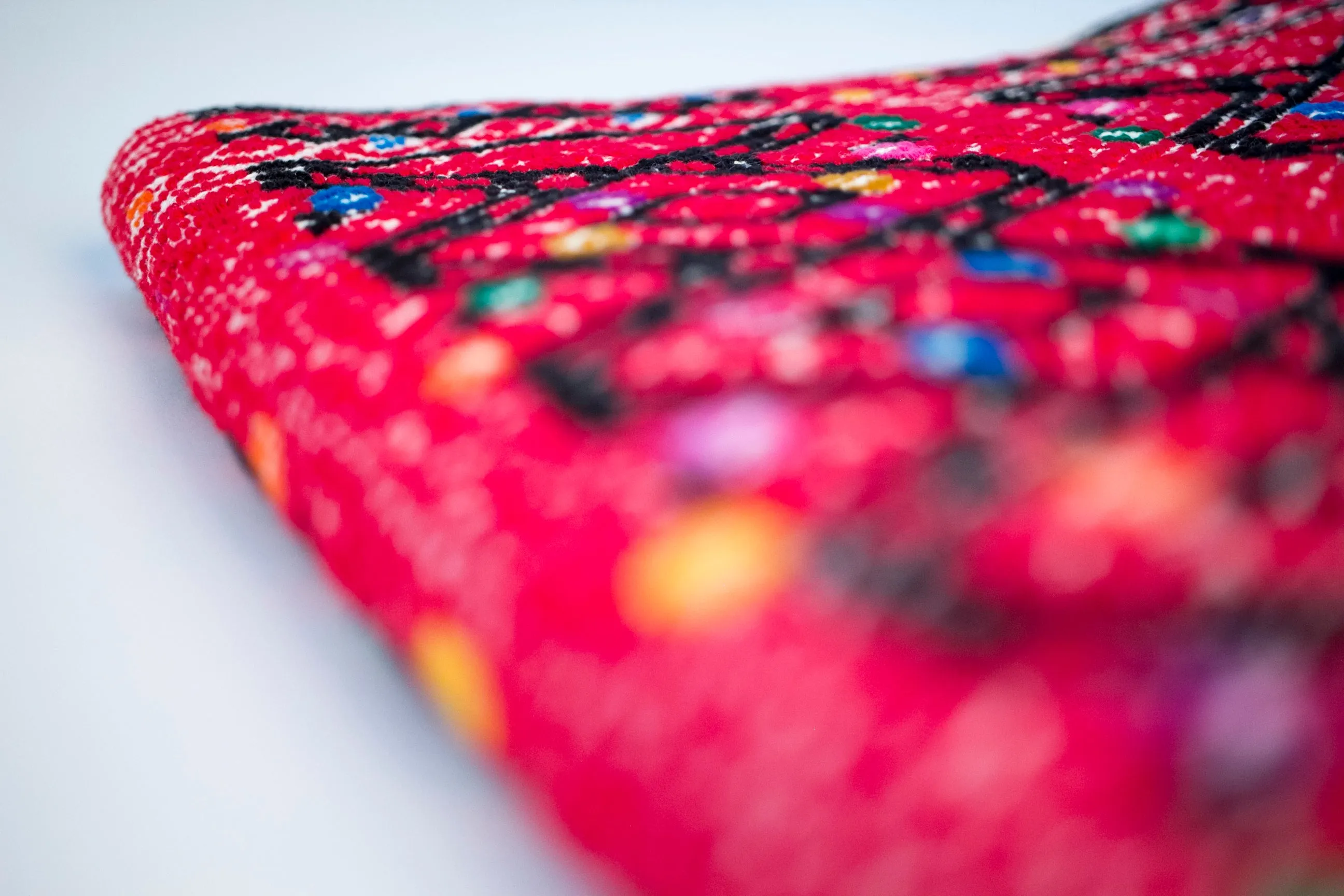 Larrainzar Table Runner