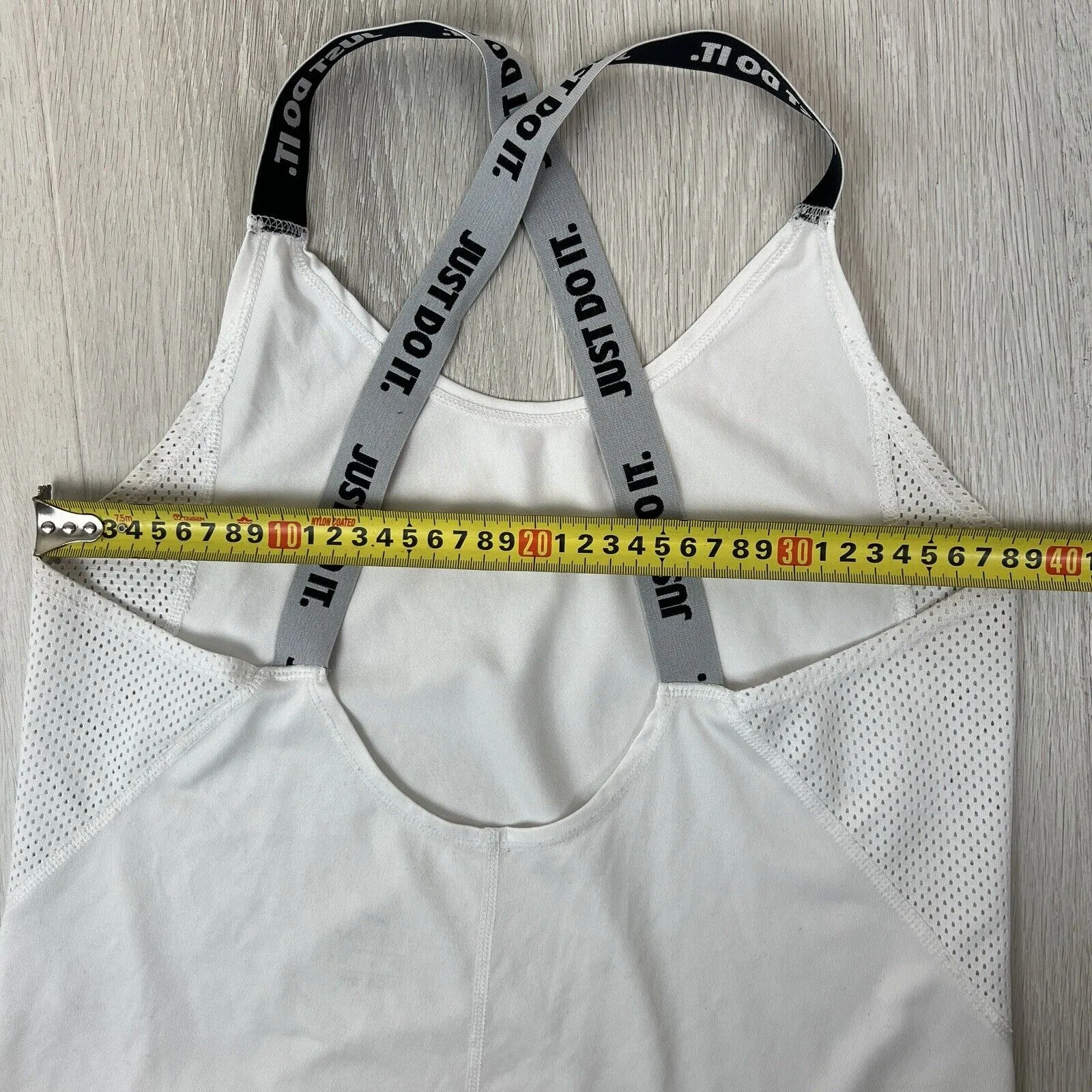 Lorna Jane, Under armour & Nike Womens Tank Top Size Small