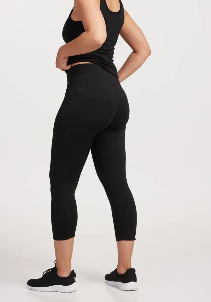 McKenna Capris -Black