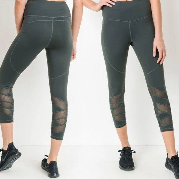 MONO B Green Mesh Cropped Yoga Leggings