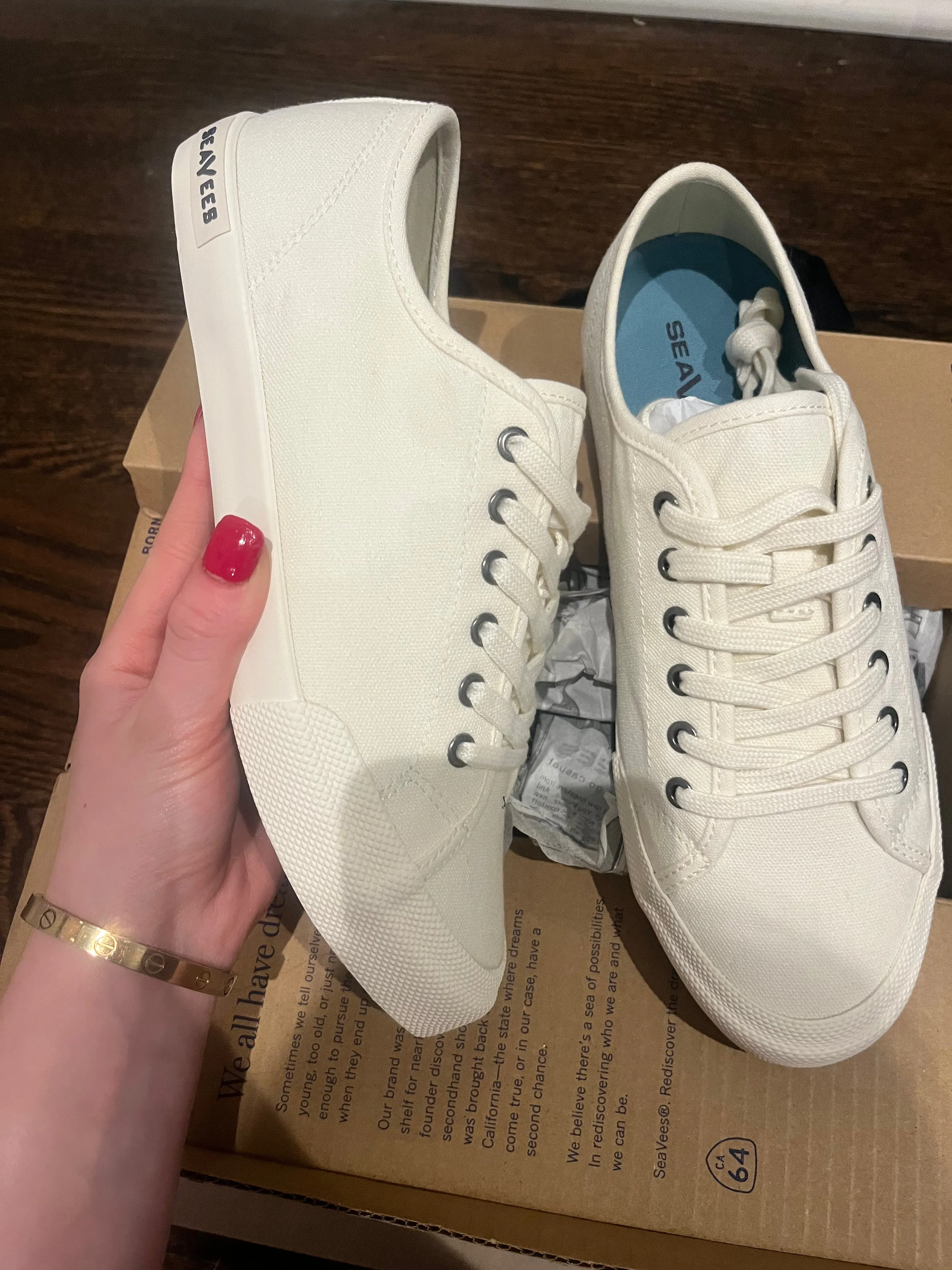 NEW Seavees White Canvas Sneakers 8