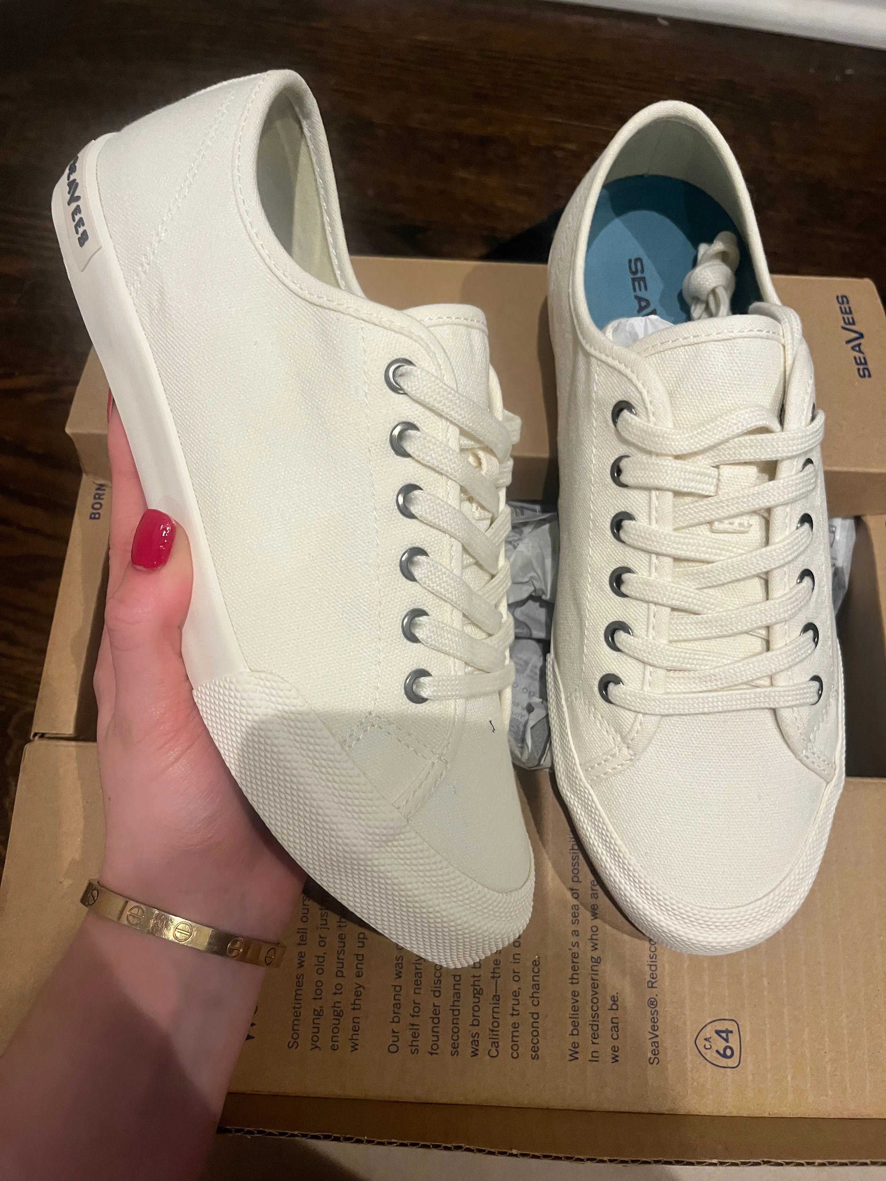 NEW Seavees White Canvas Sneakers 8