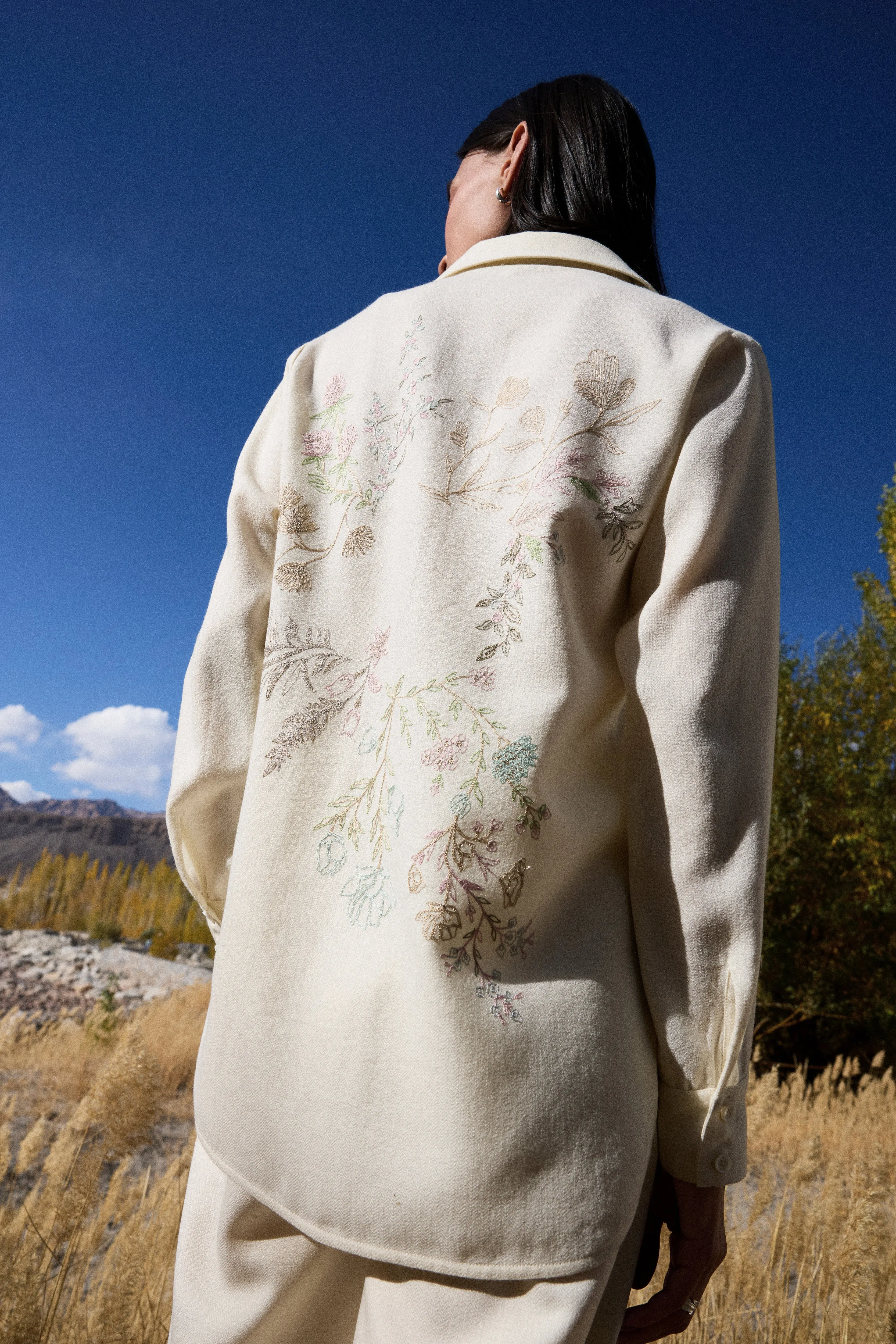 Nyoma Woollen Shirt (Pastels & Ivory)