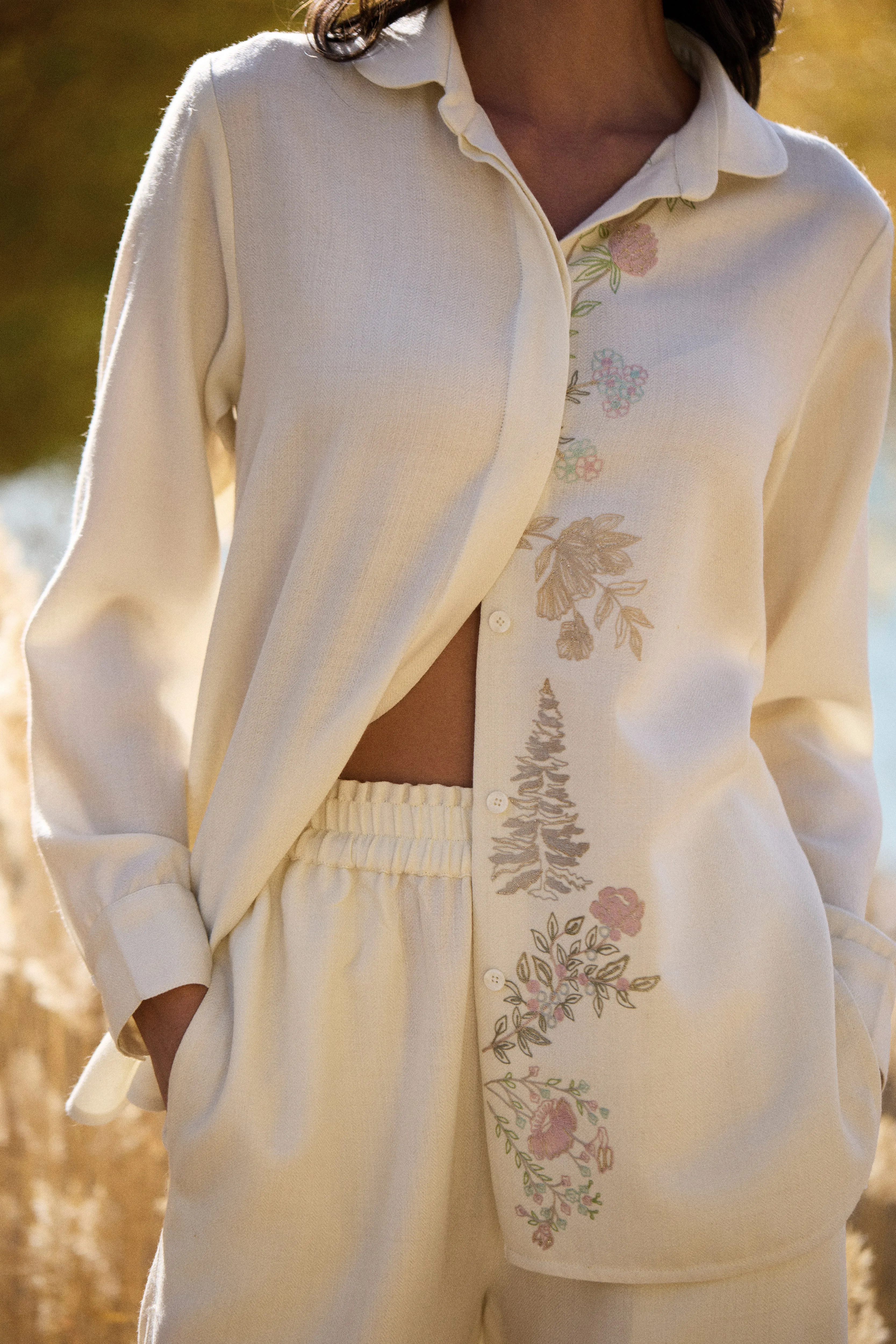 Nyoma Woollen Shirt (Pastels & Ivory)