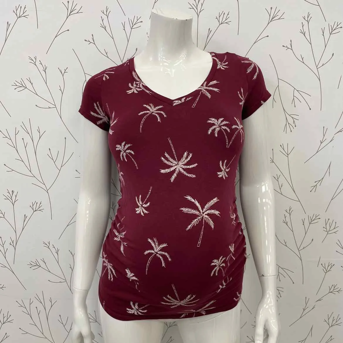 Old Navy Maternity TEE matern