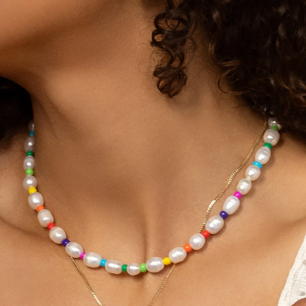Pearl Necklace With Color