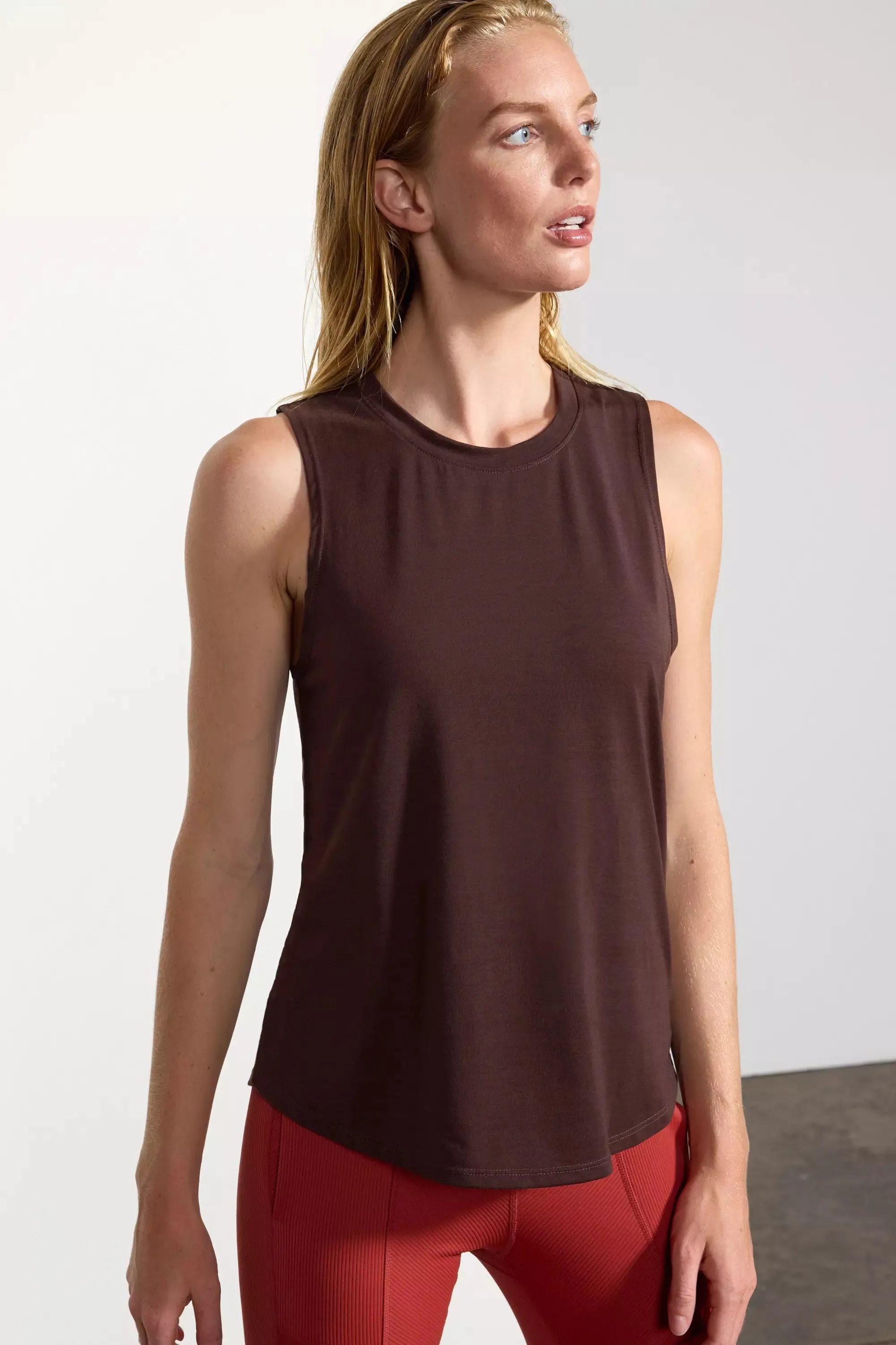 Performance Knit Tank - Chocolate Brown