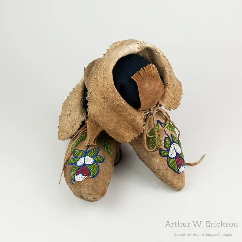 Plateau Woman's High Top Moccasins