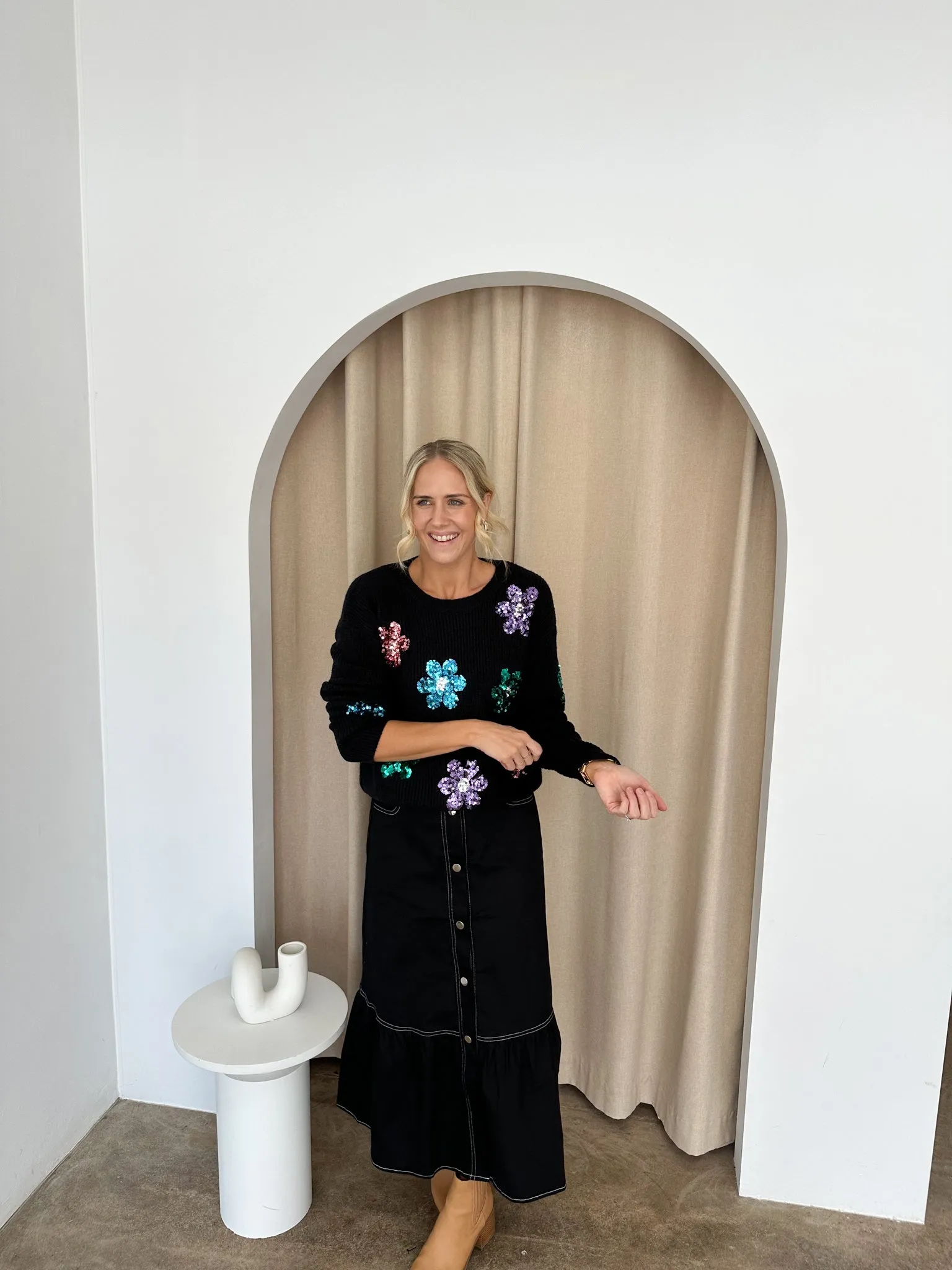 Poppy Knit -Black/ sequins