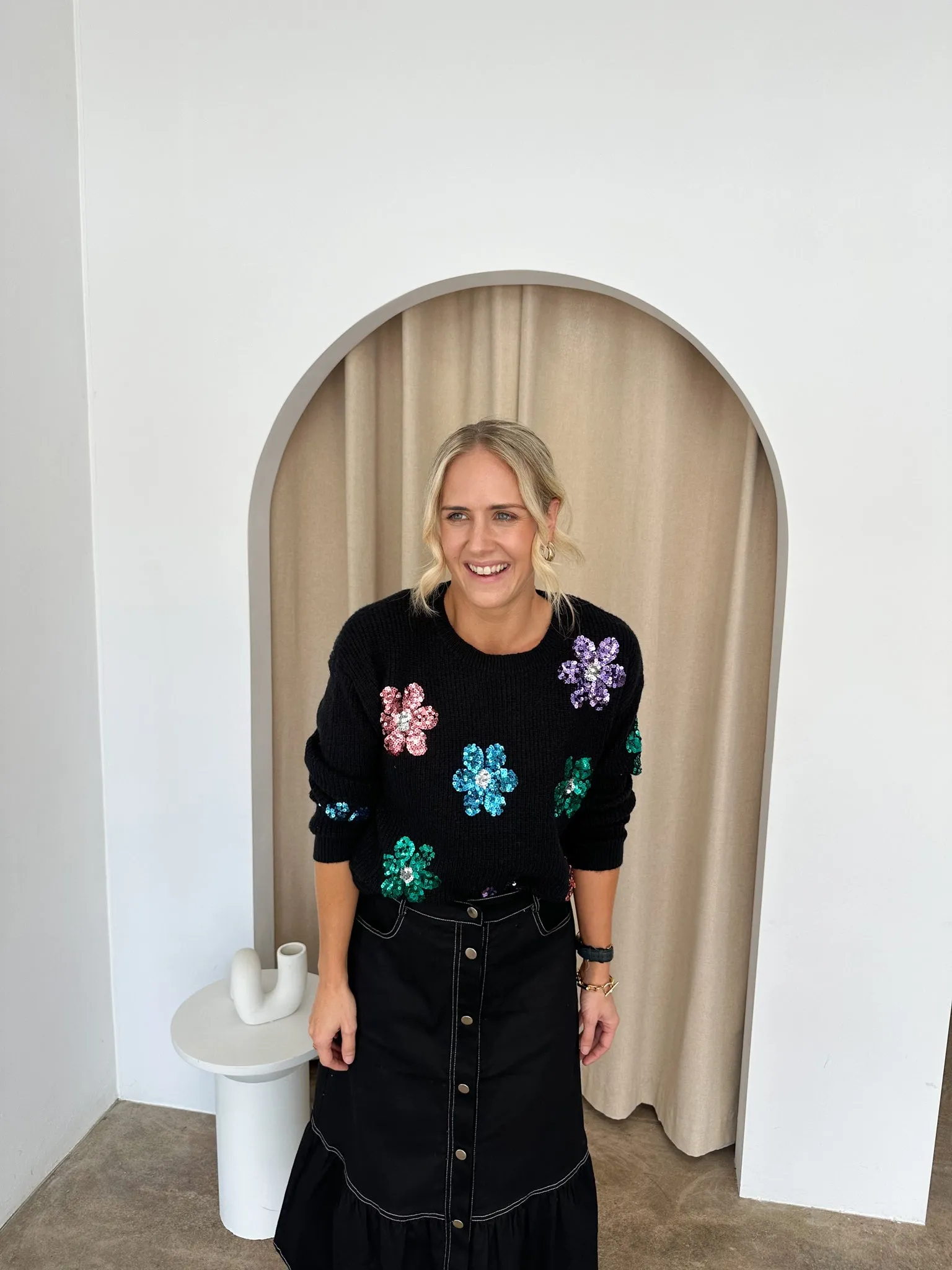 Poppy Knit -Black/ sequins