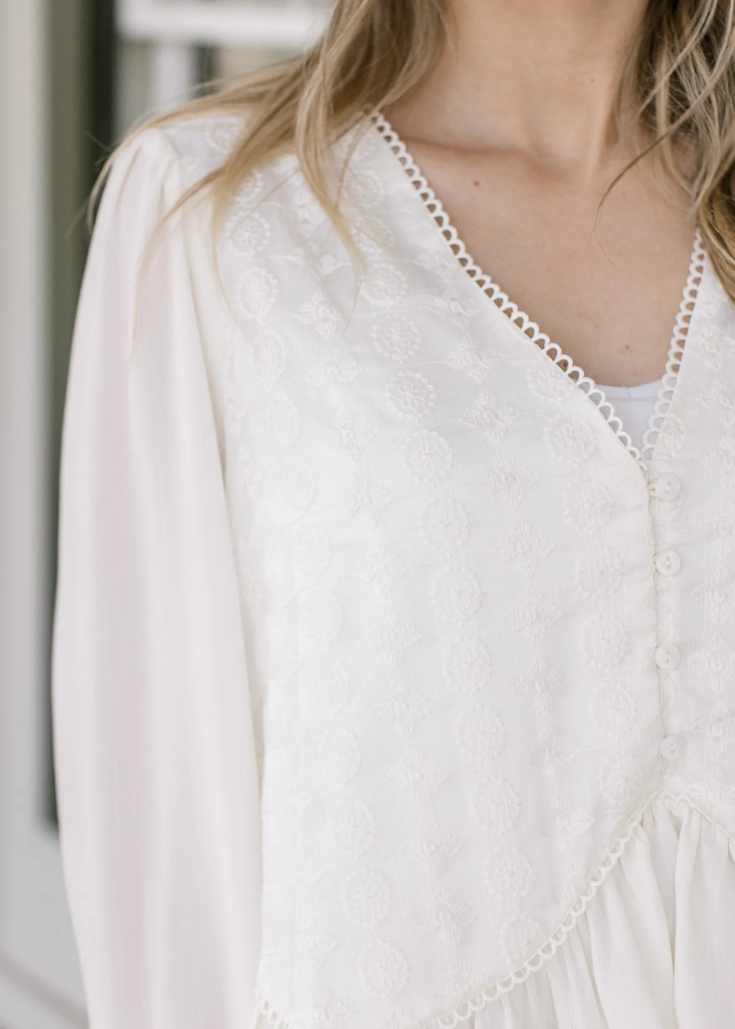 Precious Cream Detail Top