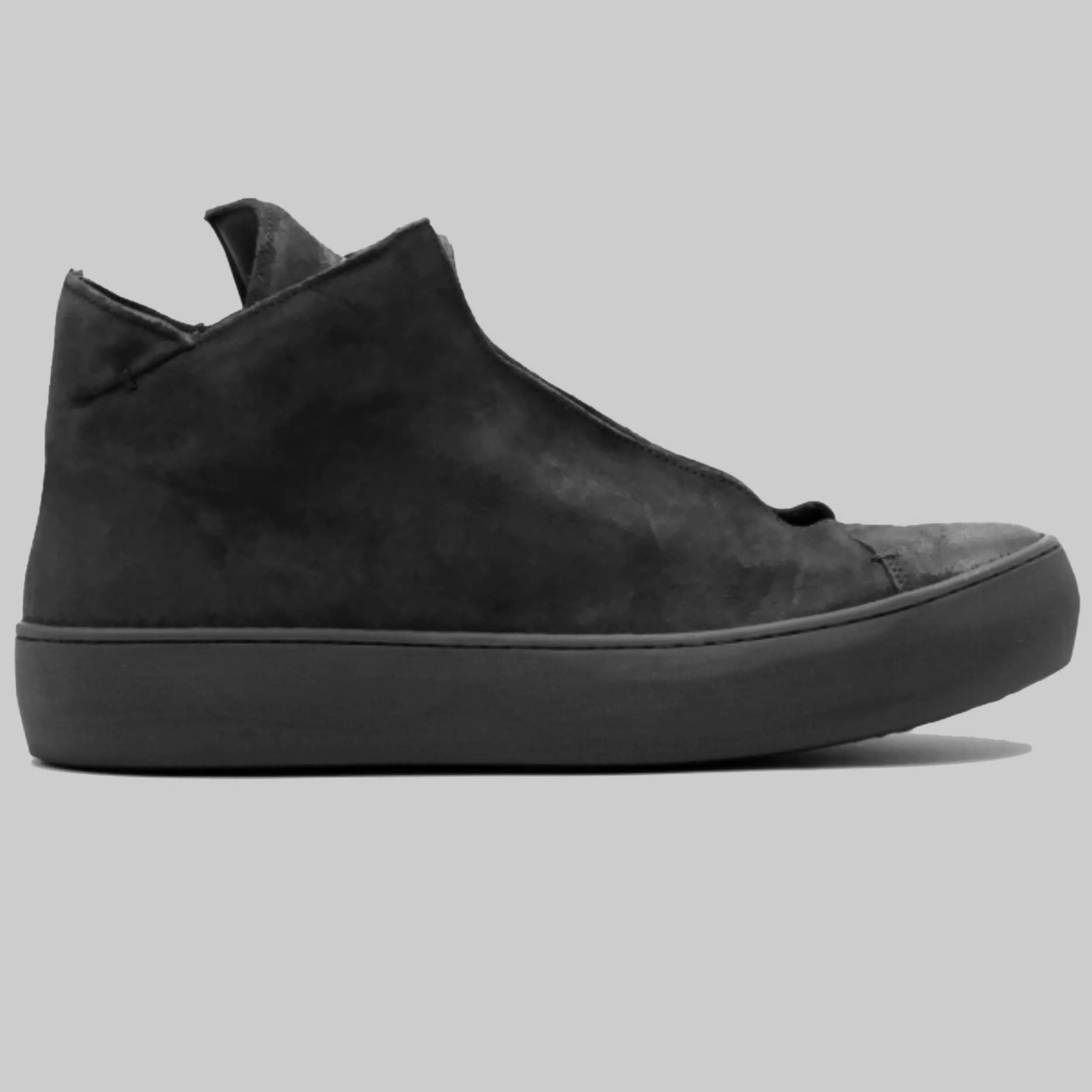 RENATO mat BLACK