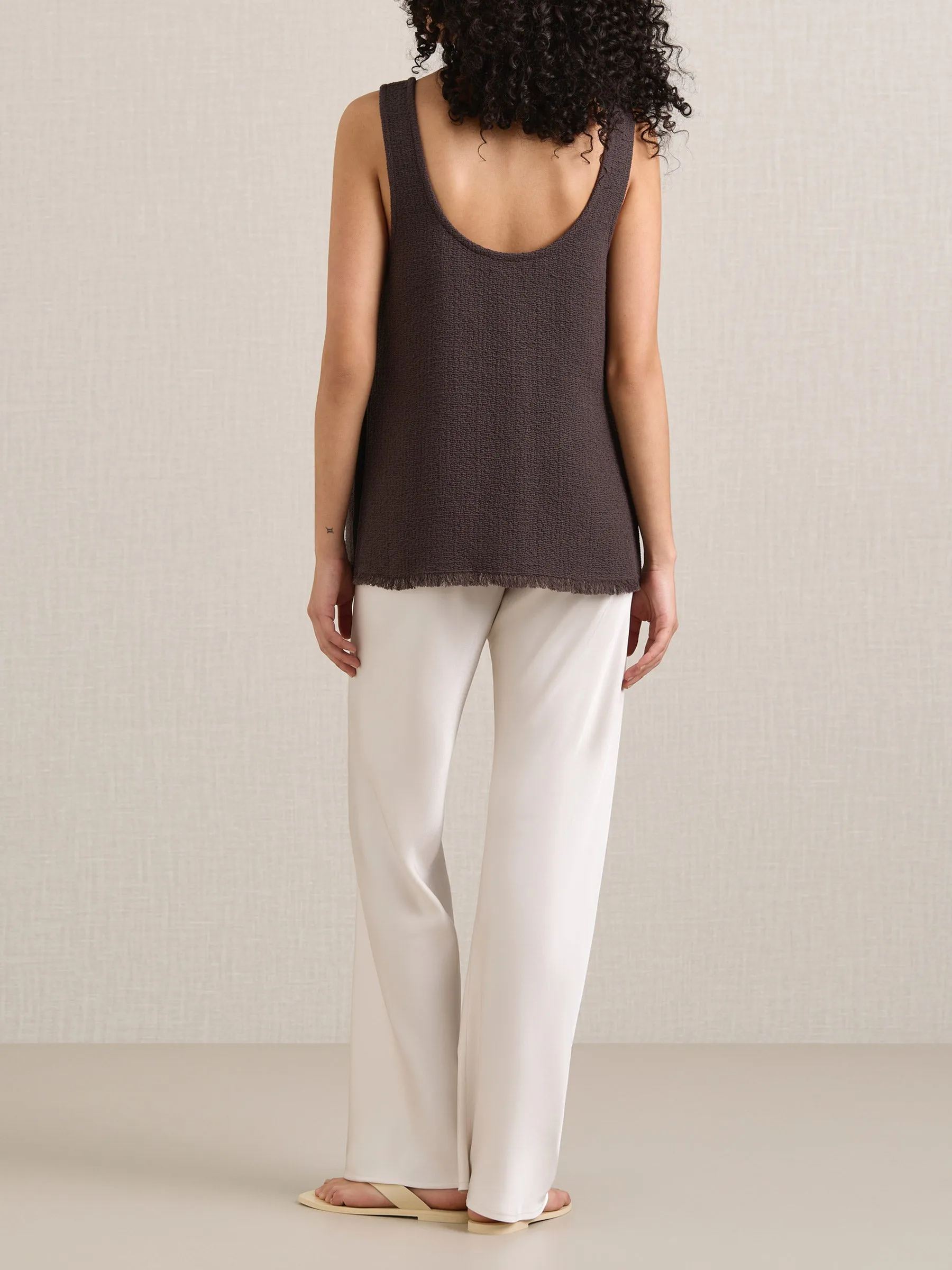Sloane Tank