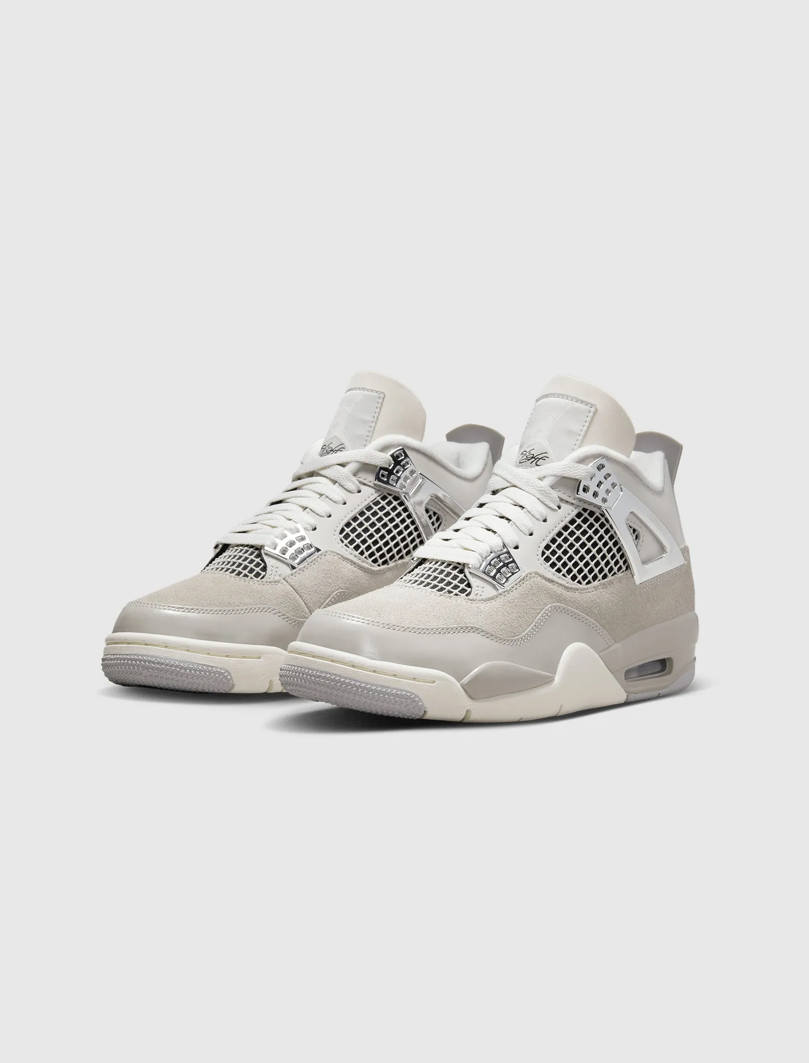 WOMEN'S AIR JORDAN 4 RETRO "FROZEN MOMENTS"